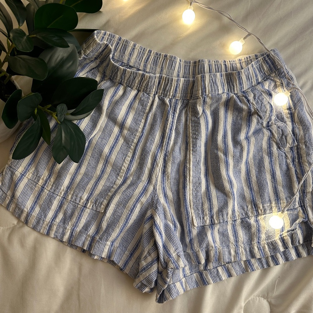 Universal Thread High Waist Blue and White Striped Shorts